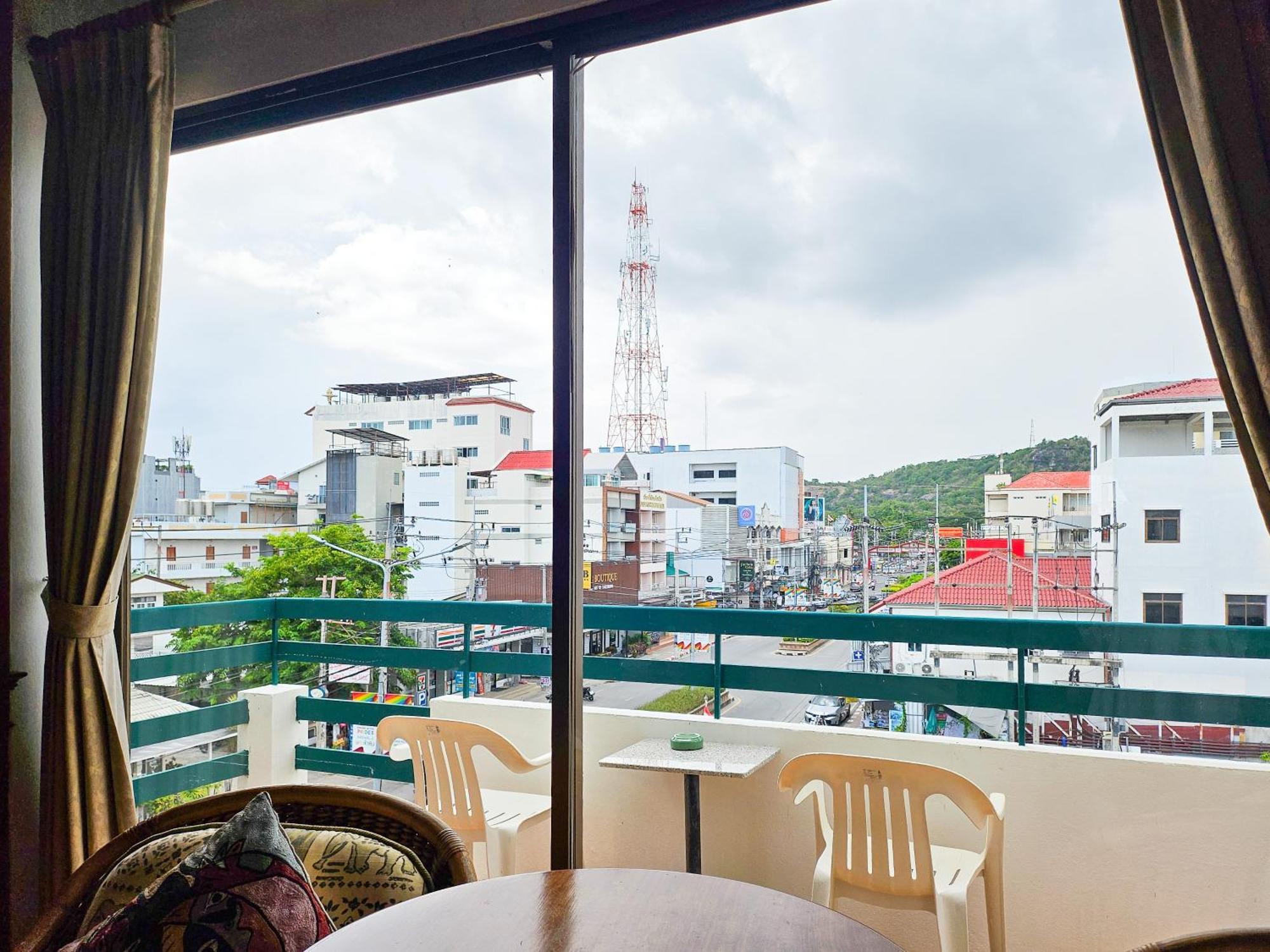Sirin Hotel Huahin Kültér fotó